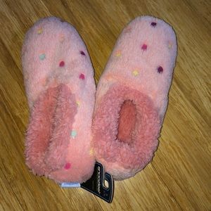 Pink Snoozie Slippers Never Worn